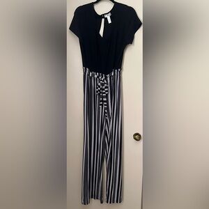 Short sleeve jumpsuit